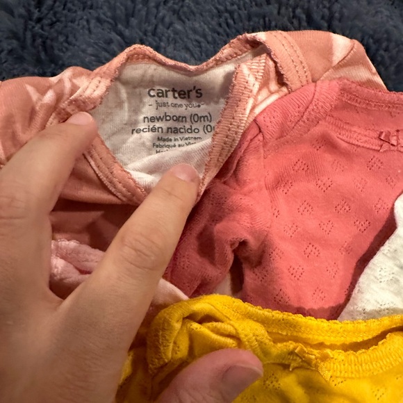 Newborn onesies - Picture 4 of 4